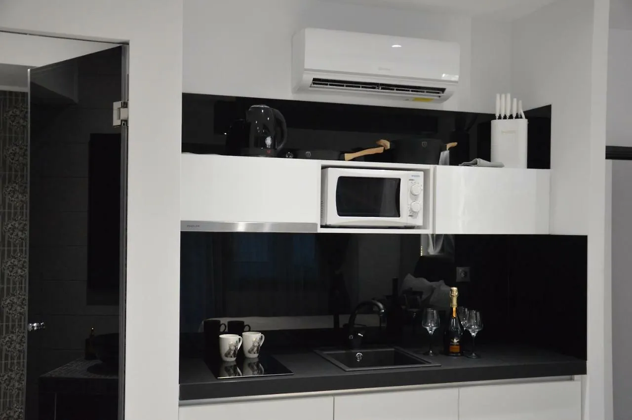 S. Luxury Princess Suite Nea Kallikrateia